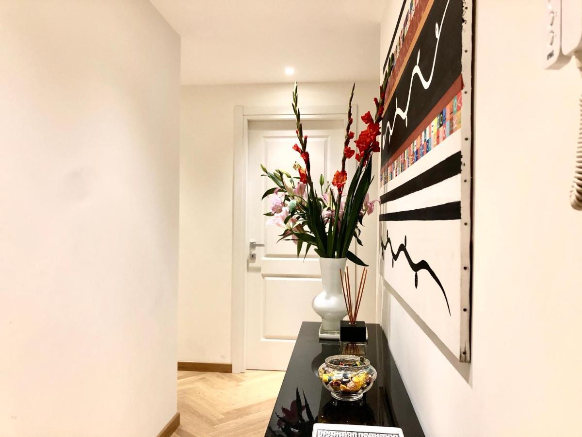 Opera Luxury Rosmini Apartman Róma Kültér fotó